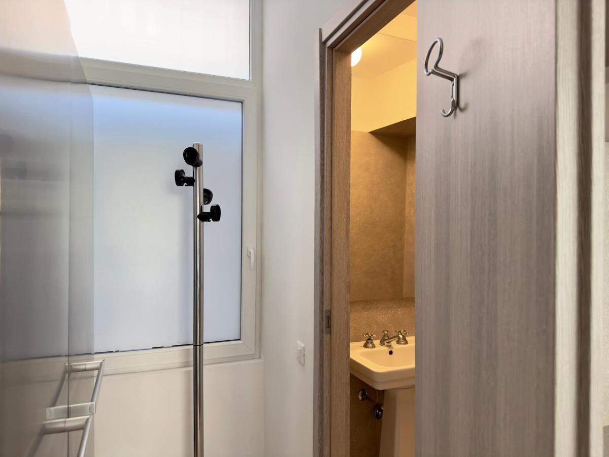 Grand Apartment Navigli Milan Exterior photo